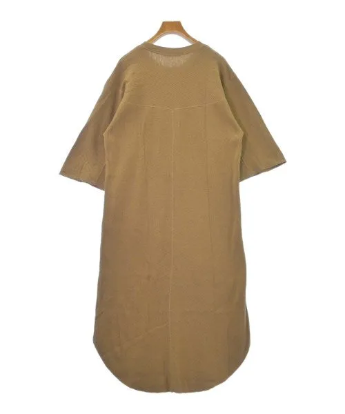 81 BRANCA Dresses