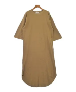  81 BRANCA Dresses